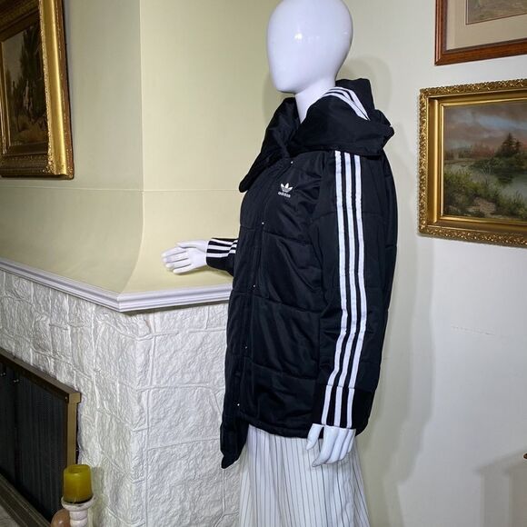 🎉HOST PICK🎉 Adidas Originals Tracktop Puffer Jacket Black - Picture 10 of 15